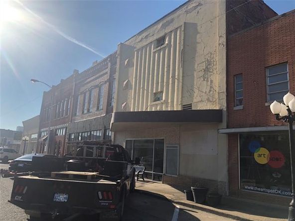 212 E Choctaw Ave, McAlester, OK 74501